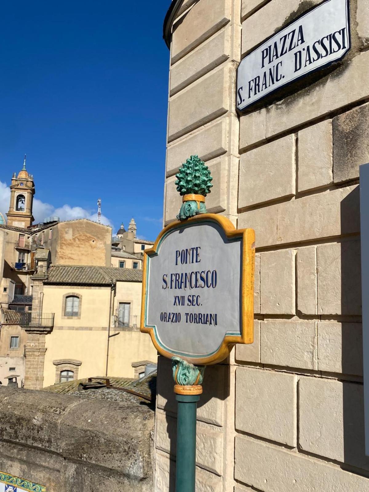Il Melograno Villa Caltagirone Eksteriør bilde